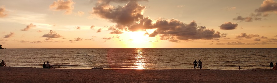 Nai Yang Beach
